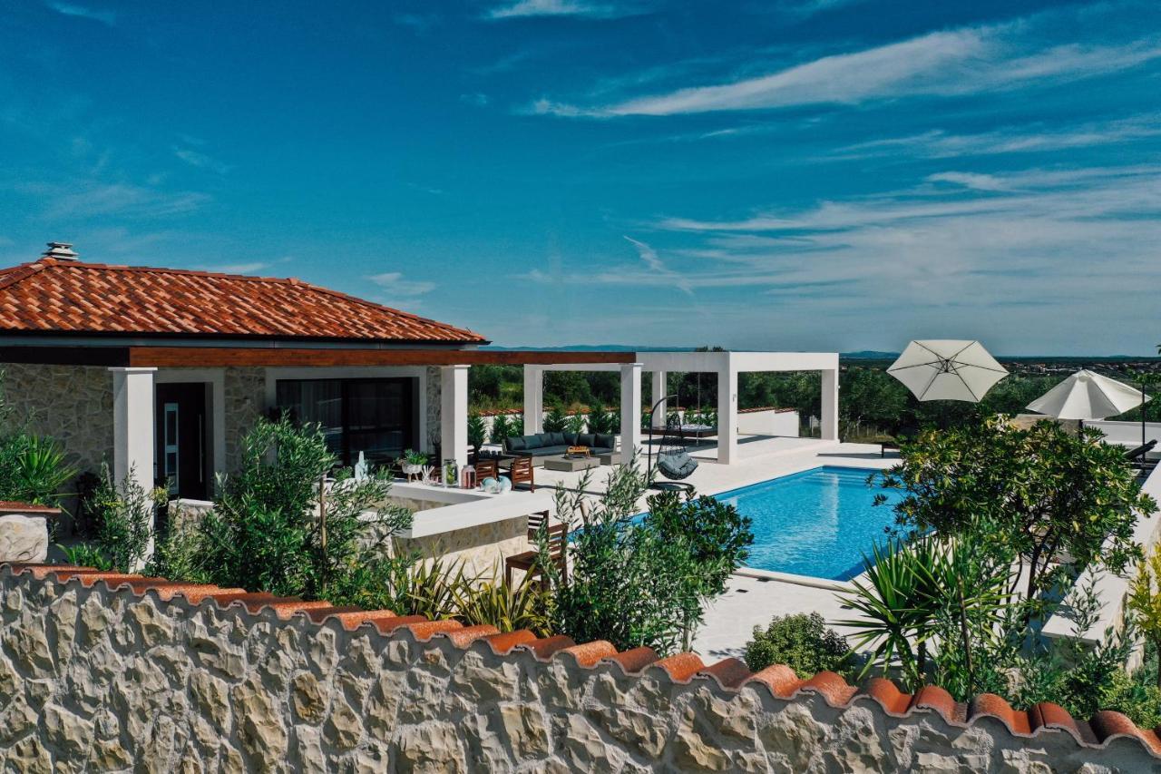 Villa Olivetum Zara Esterno foto