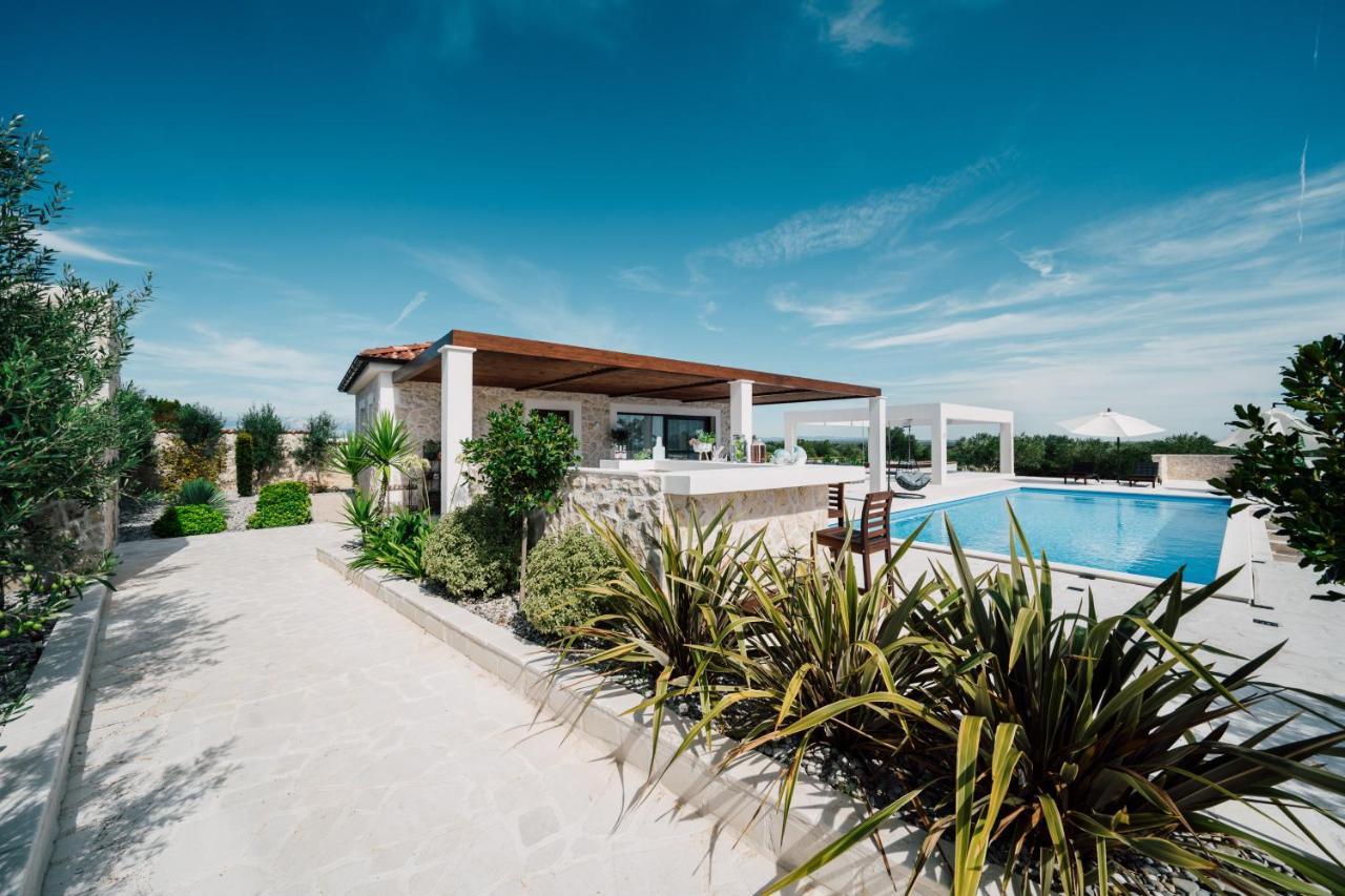 Villa Olivetum Zara Esterno foto