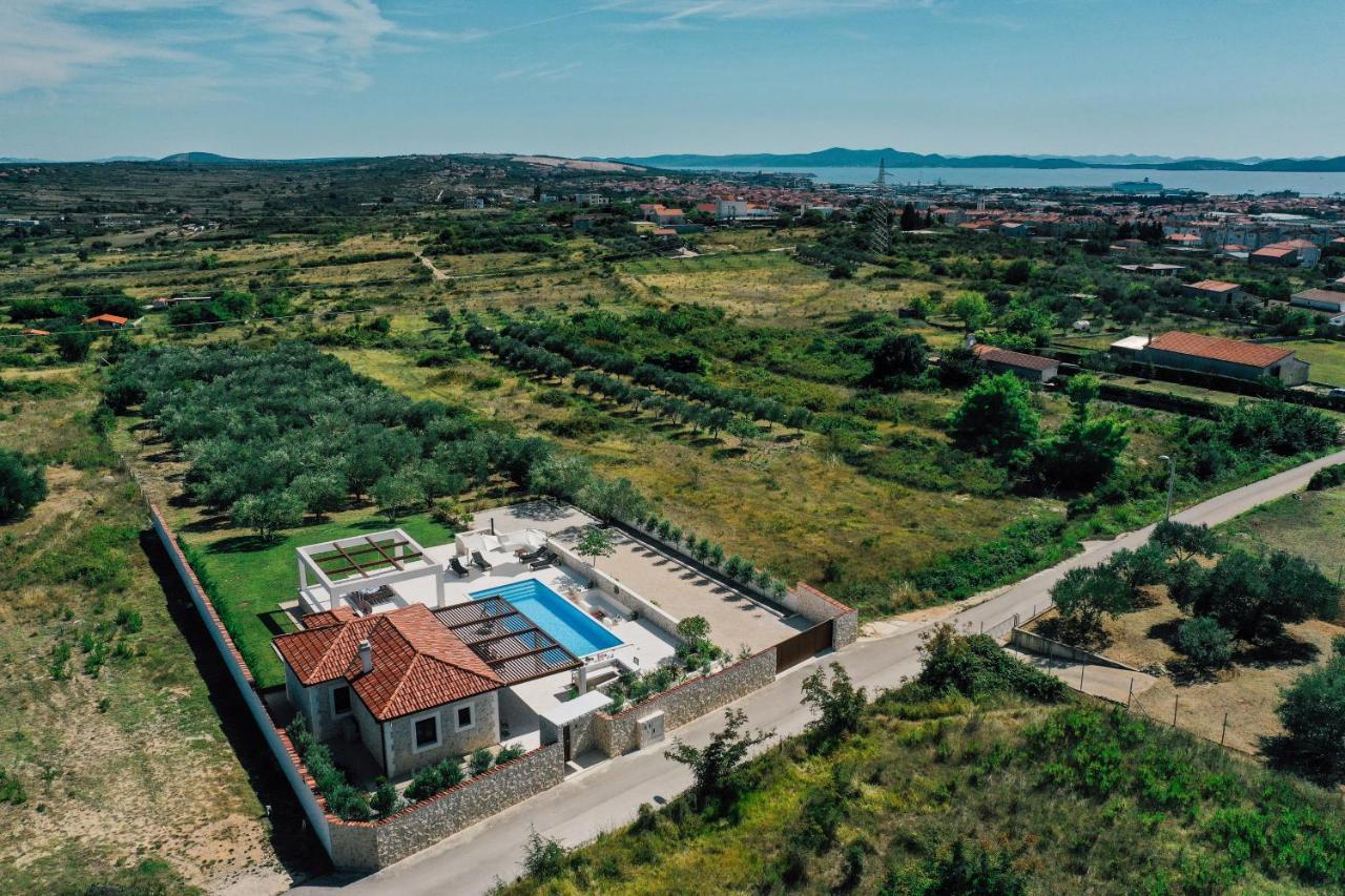 Villa Olivetum Zara Esterno foto