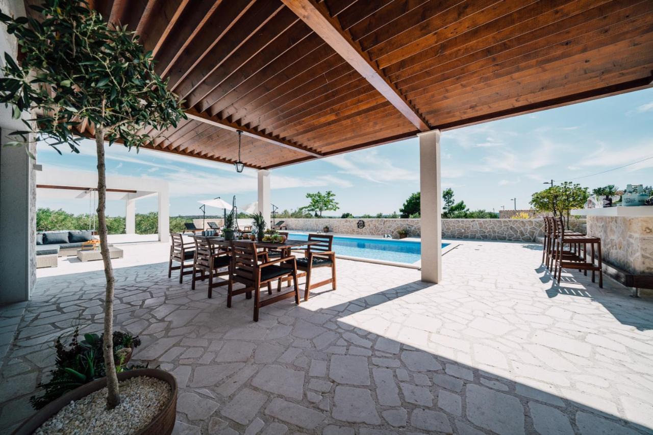 Villa Olivetum Zara Esterno foto